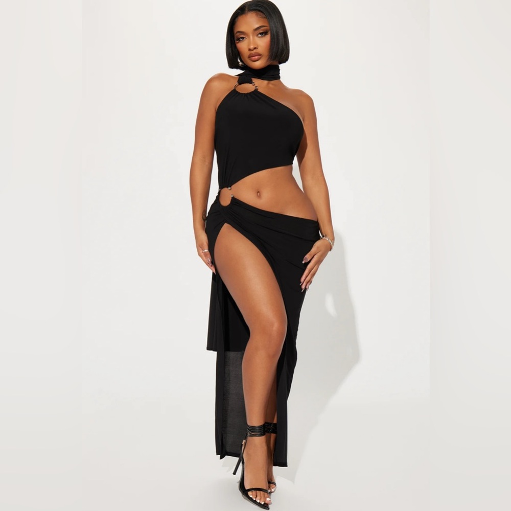 Bali Nights Cut Out Maxi Dress - Black